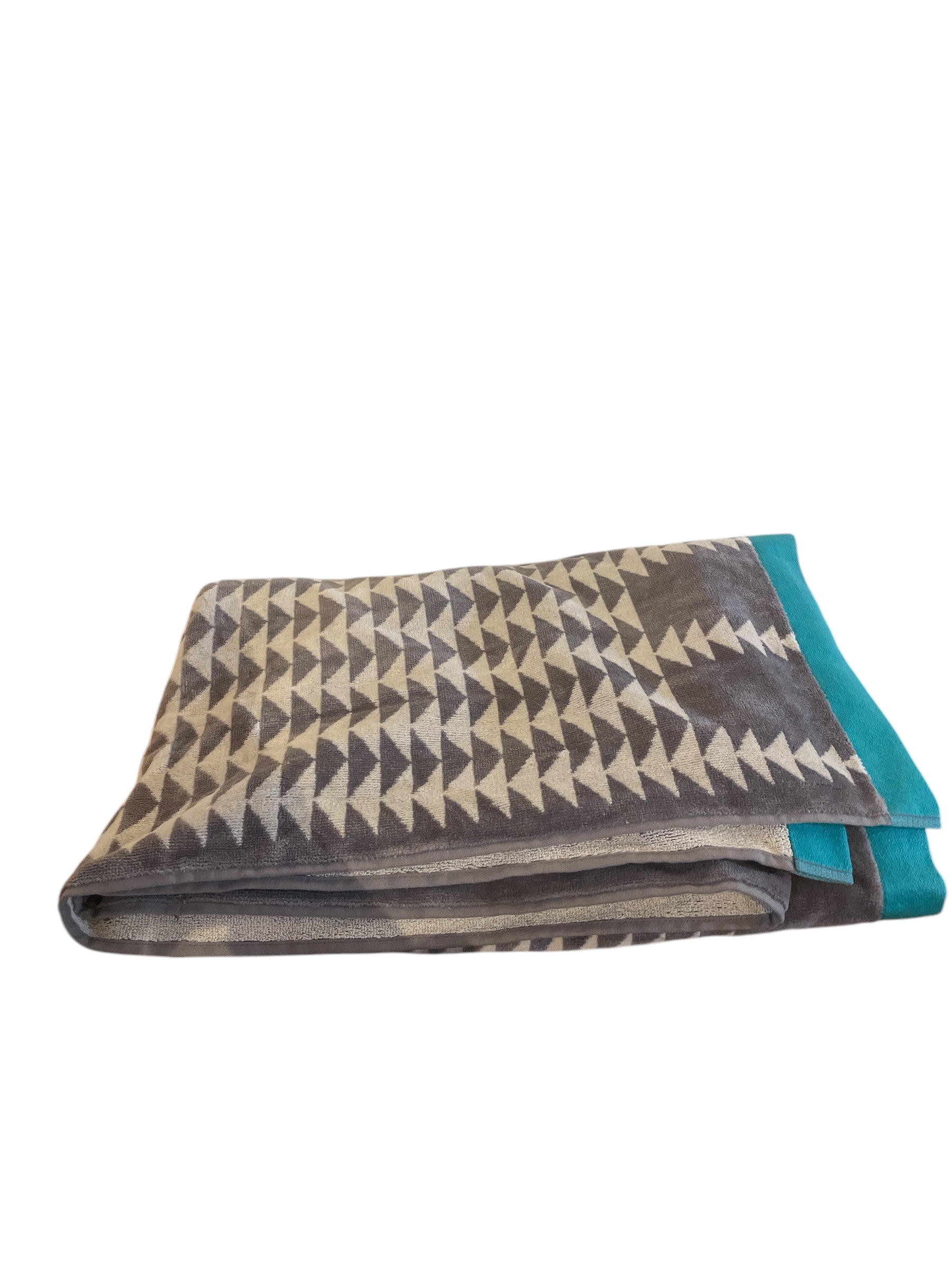 PENDLETON-HARDING JACQUARD BEACH TOWEL