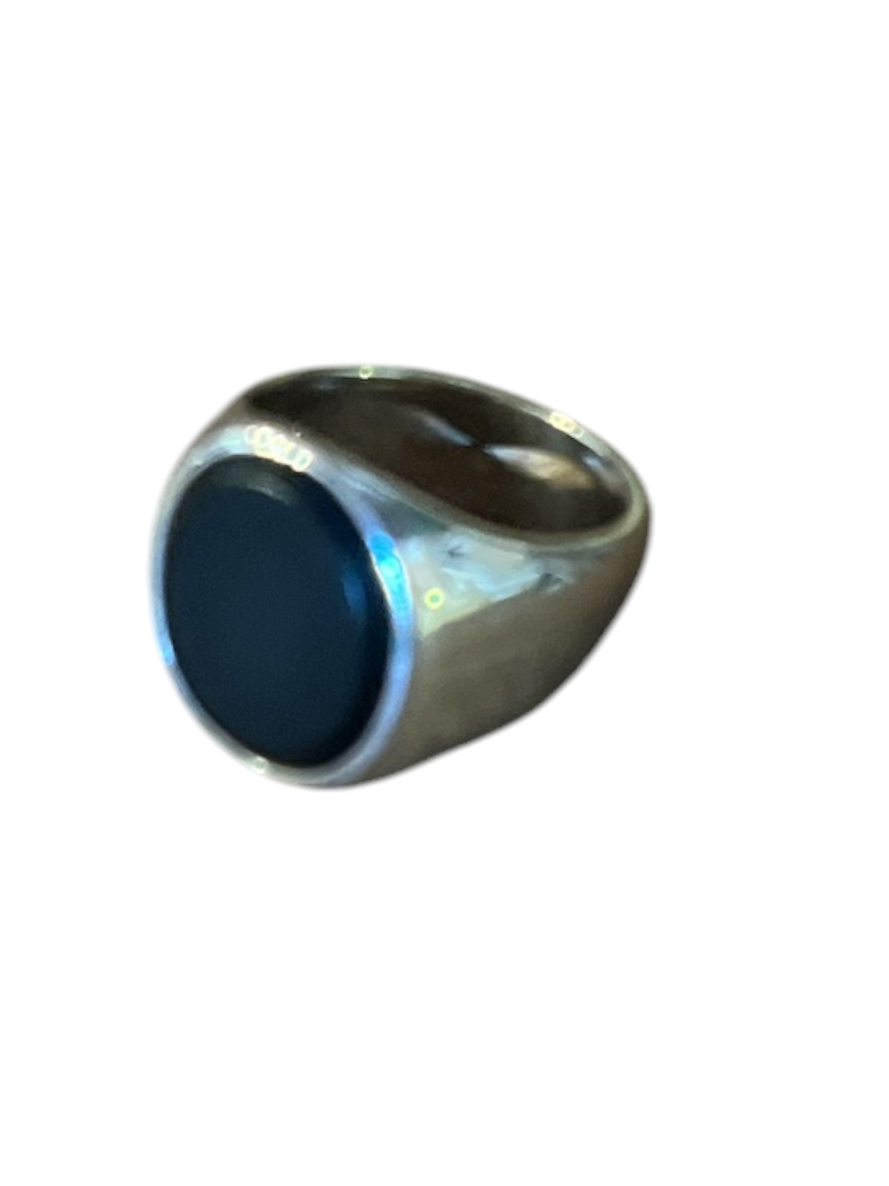 Tomwood Oval Black Onyx
