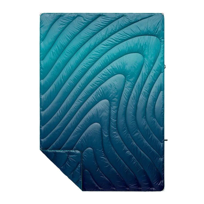 The Original Puffy Blanket - Ocean Fade
