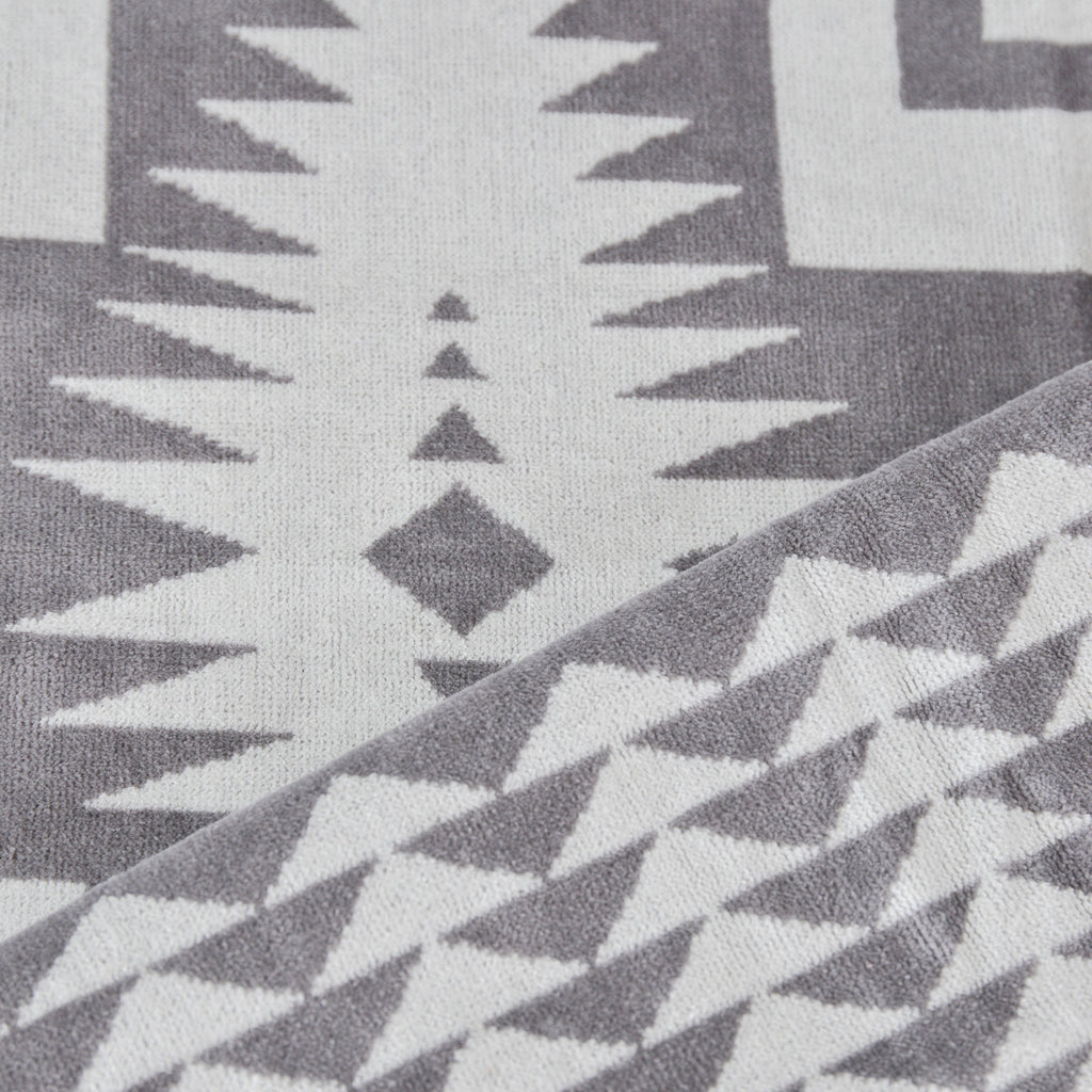 Oversized Jacquard Towel - Harding - Grey